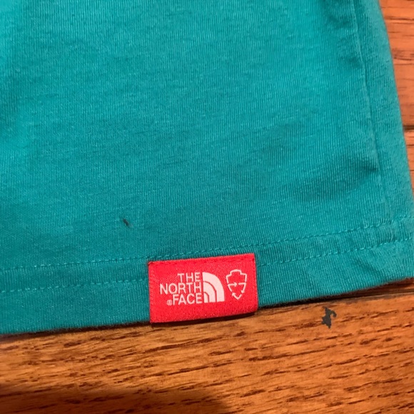 Stylish long sleeve shirt - Picture 4 of 5